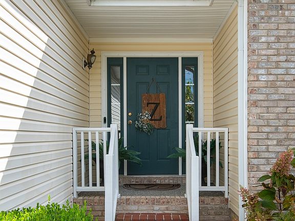 4th image of 425 Remington Ave