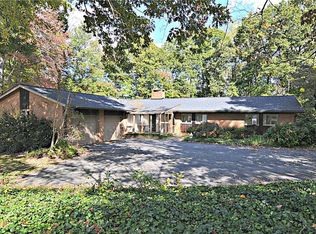 2932 Avalee St, Walkertown, NC 27051