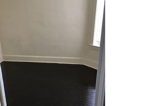 3rd image of 4410 S Wentworth Ave