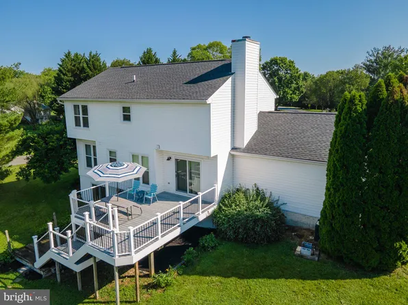 20 Stephen Ct, Charles Town, WV 25414