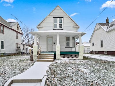 447 Maple Ave, Galesburg, IL, 61401