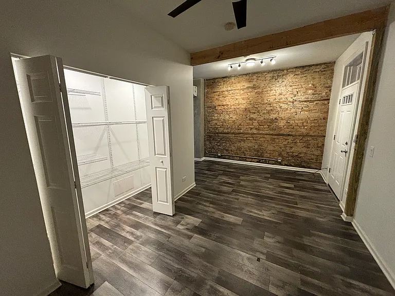 2635 S Princeton Ave #3R — Photo 2
