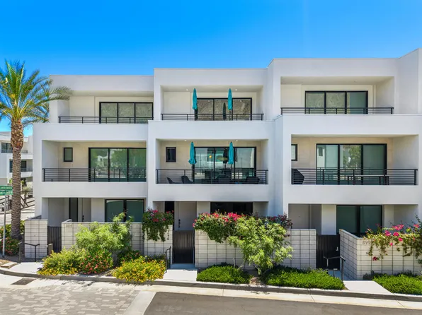 890 Cameron Center Dr, Palm Springs, CA 92264