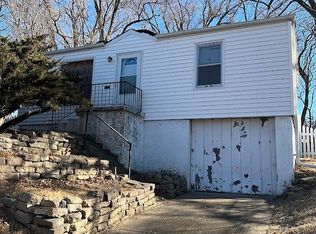 5801 Fontenelle Blvd, Omaha, NE 68111