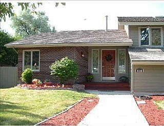 1st image of 4560 Toyon Dr