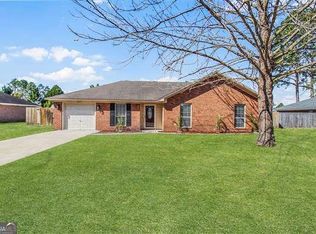 2117 Walberg Dr, Hinesville, GA 31313