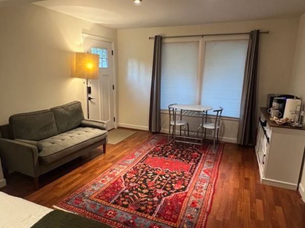 12309 Saint James Rd