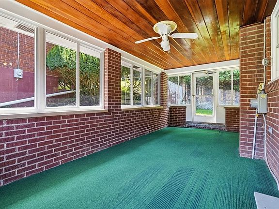 4th image of 522 Naysmith Rd