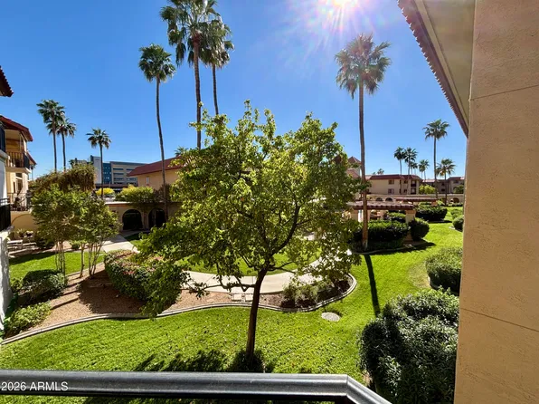 10330 W THUNDERBIRD Boulevard #C203, Sun City, AZ 85351