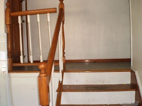 5th image of 228 Hilltop Dr