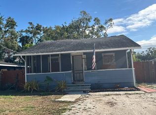 2207 12th St W, Bradenton, FL 34205