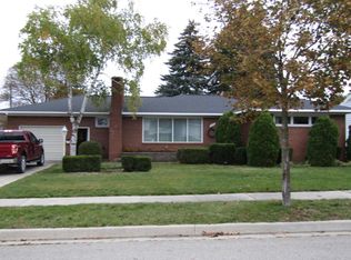 438 N 4th St, Rogers City, MI 49779