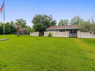 811 Green Meadow Rd, Bay Saint Louis, MS 39520