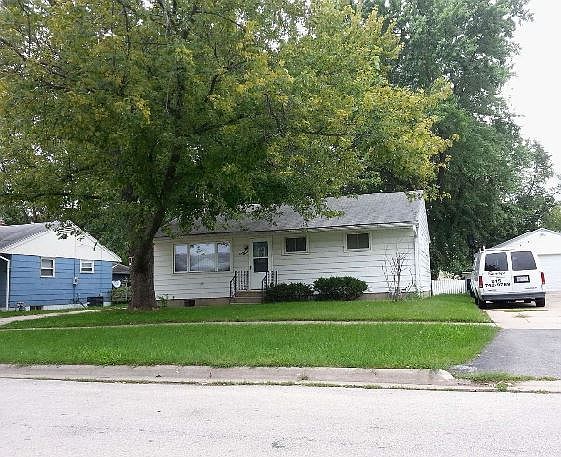1st image of 1111 Colonial Dr