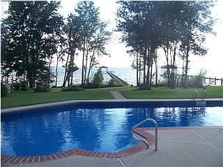 3rd image of 5643 Bay Forest Dr