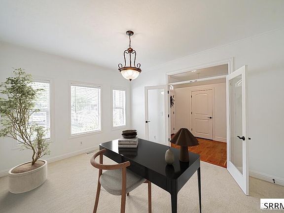4th image of 3336 Lundburg Ln