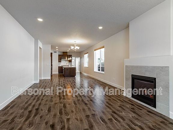 3rd image of 1817 NW 17th St
