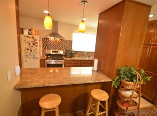 327 68th St, San Diego, CA 92114