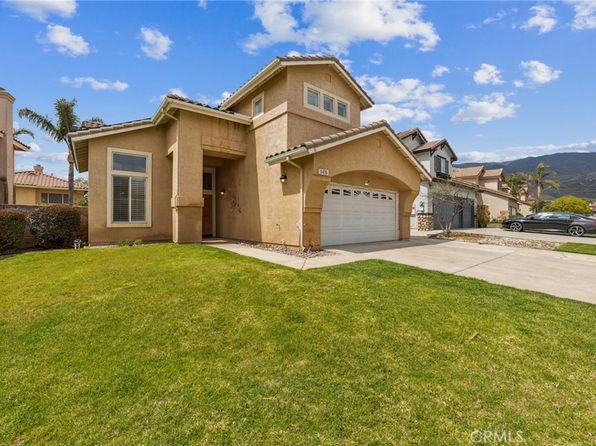 5418 Grand Prix Ct, Fontana, CA 92336