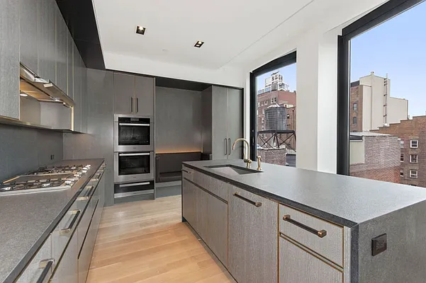 Rented by Compass | media 17