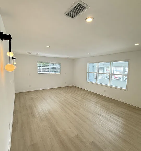 4275 McClung Dr — Photo 6