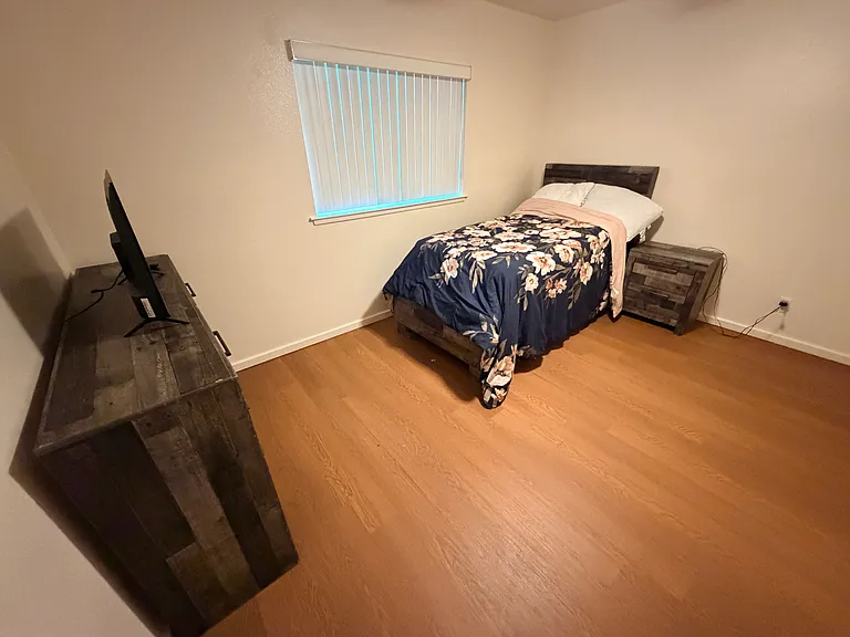 521 Kaukaalii St — Photo 1