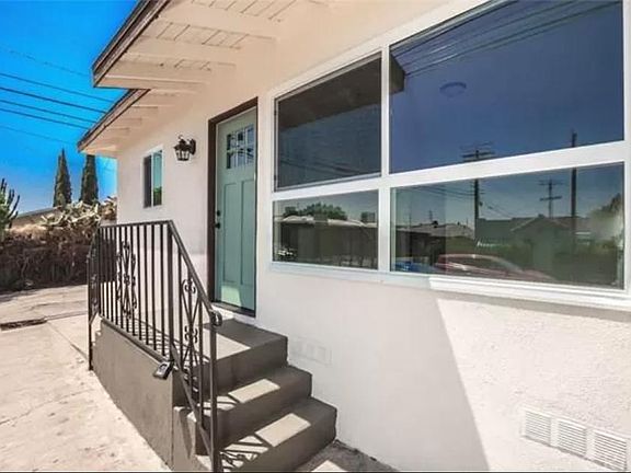 2nd image of 3576 1/2 Opal St