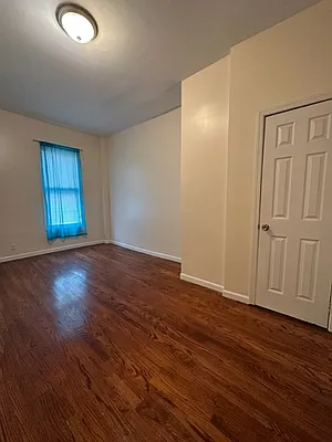 Rented by Rental Solutions Inc | media 9