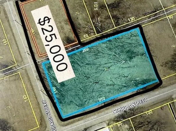419 Nichols St, Brookfield, MO 64628