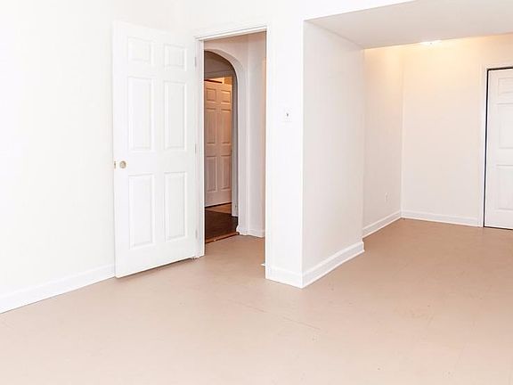 4th image of 11558 Colerain Ave