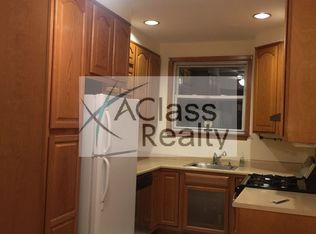 2578 44th St #2, Astoria, NY 11103
