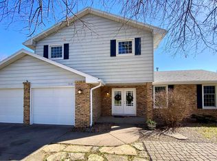 519 Meadow Dr, Macomb, IL 61455