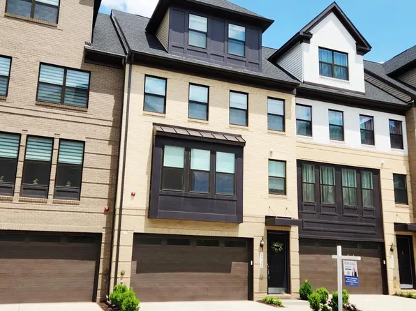 4965 Longmire Way, Chantilly, VA 20151