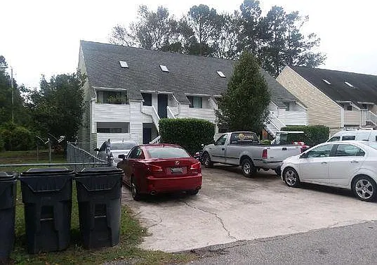 420 Cambridge Cir #G6