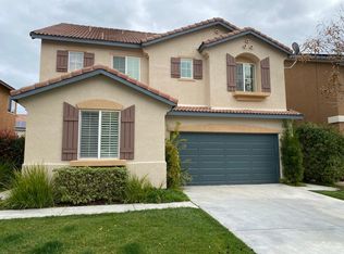 38454 Coralino Dr, Murrieta, CA 92563