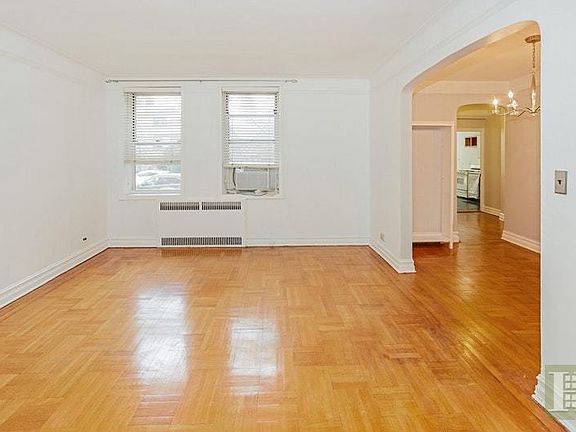 4th image of 11115 75th Ave APT 1D