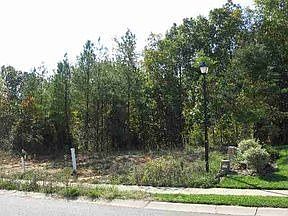 2nd image of 1559 Essex Hall Dr