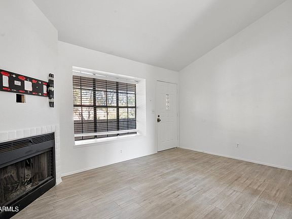 4th image of 4901 E Kelton Lane #1245