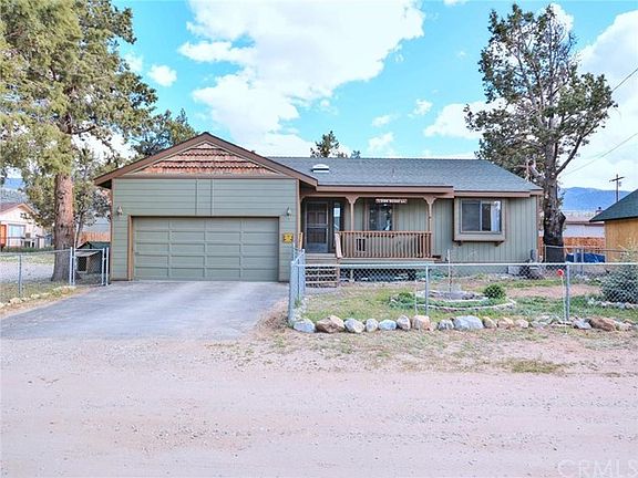2nd image of 2134 2nd Ln