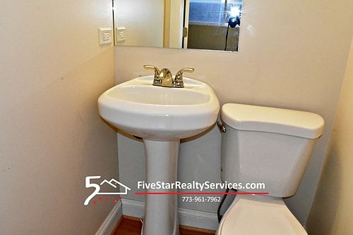 5th image of 1803 W Superior St #2