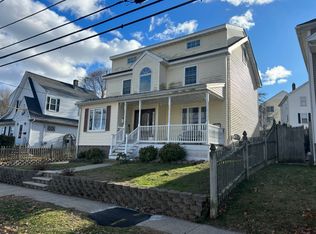 36 Buttonwood Ln, Peabody, MA 01960
