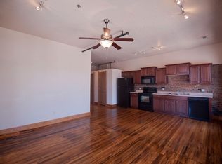 222 Park Central E #0, Springfield, MO 65806