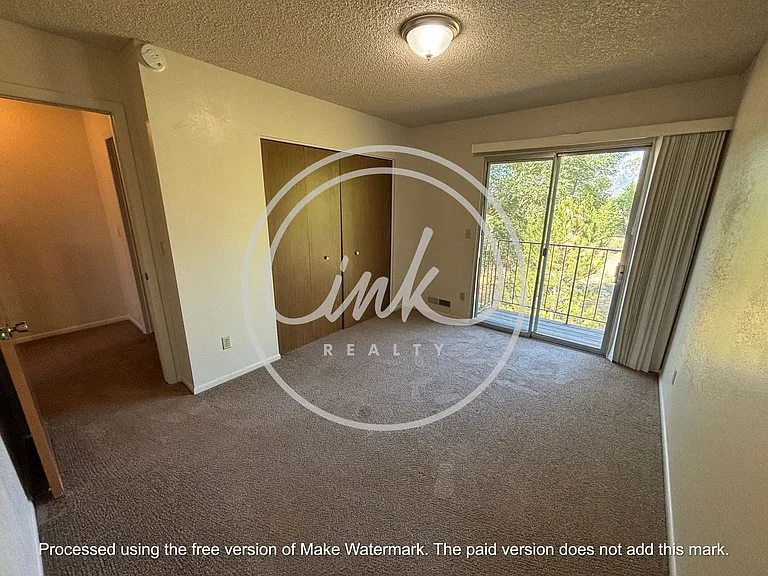1410 Douglas Ave #6 — Photo 13