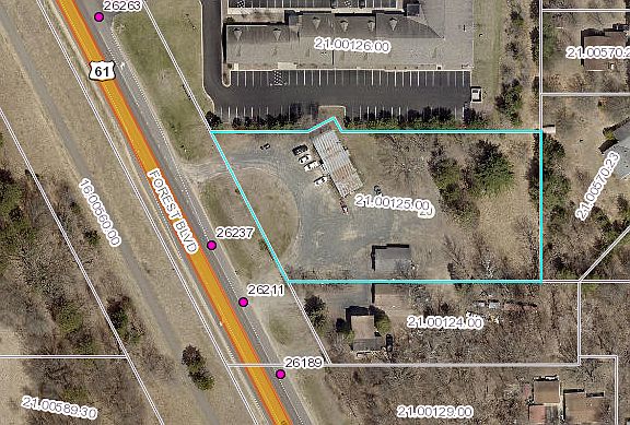 3rd image of 26237 Forest Blvd