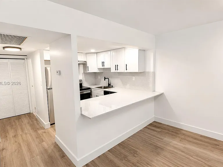 5845 Washington St #65 — Photo 4