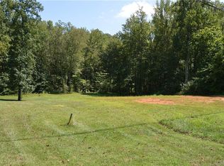 Saint Andrews Rd, Statesville, NC 28625