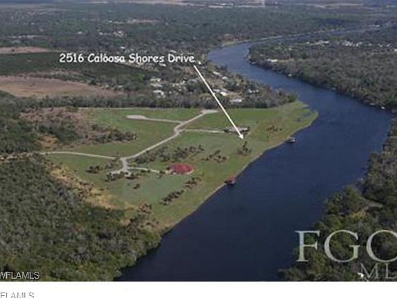 4th image of 2516 Caloosa Shores Dr