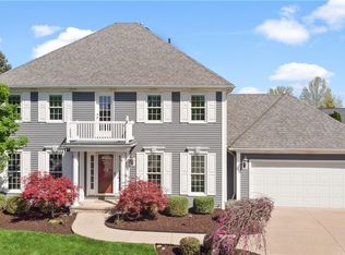 17910 Resting Mdws, Strongsville, OH 44136