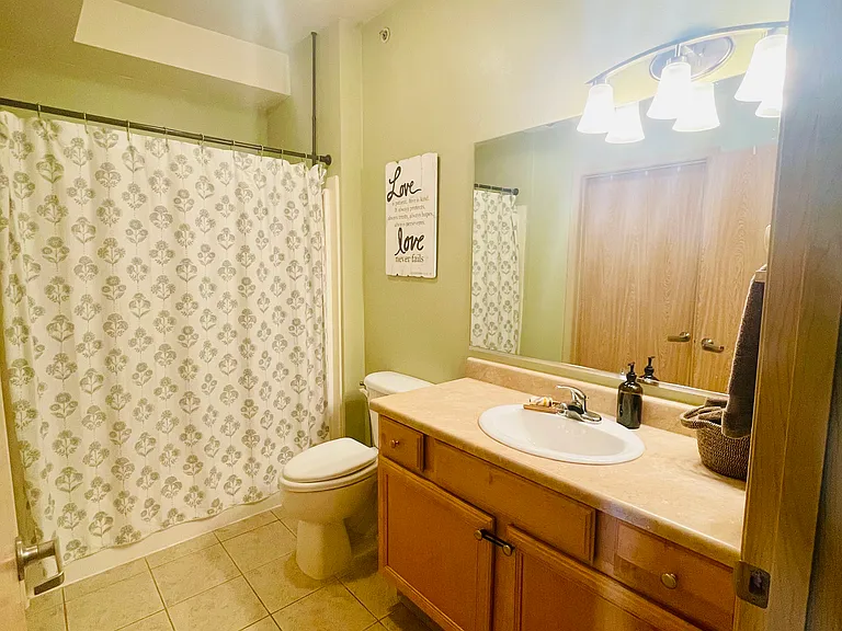 512 Darby Dr #208 — Photo 20