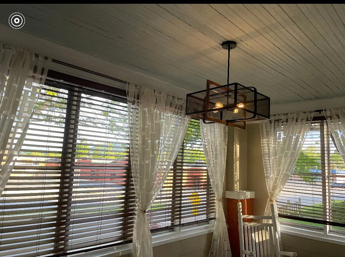 2 bed, 1200 sqft, $1,250 — Photo 4